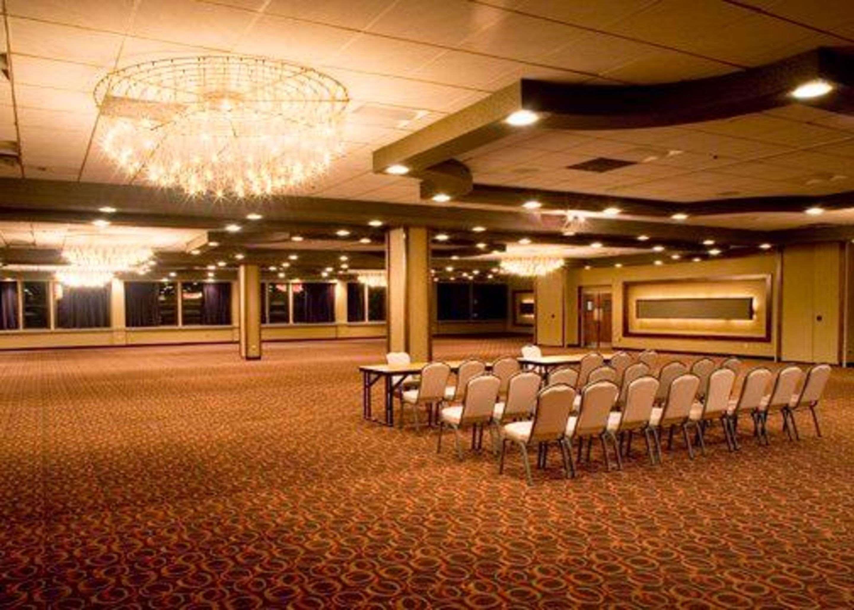 The Woodlands Inn Wilkes-Barre Exterior foto